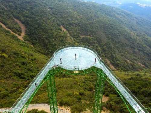 蓟县车神架星湖峰景民宿